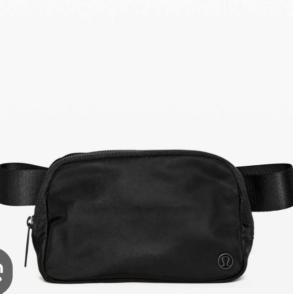 lululemon athletica Handbags - Lululemon Everywhere Belt Bag